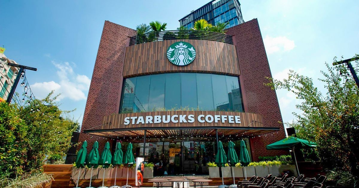 Một cốc cà phê Starbucks trong mắt người Việt và người Singapore khác nhau như thế nào? - Ảnh 1.