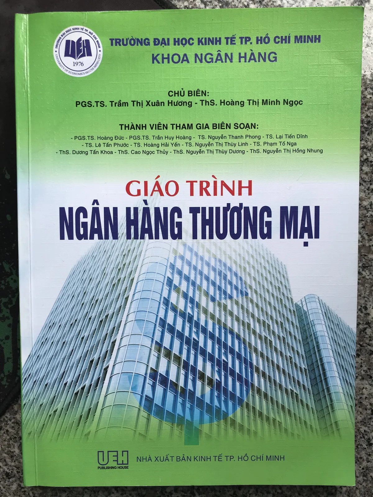 Ảnh minh họa – Tổng hợp Kinh nghiệm SIÊU CHI TIẾT về kỳ thi Agribank 2019