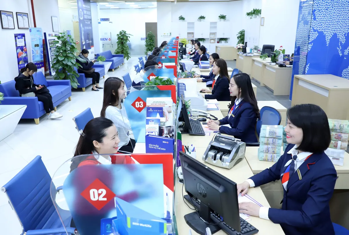 Ảnh minh họa – Lương thưởng và môi trường làm việc tại Ngân hàng BIDV