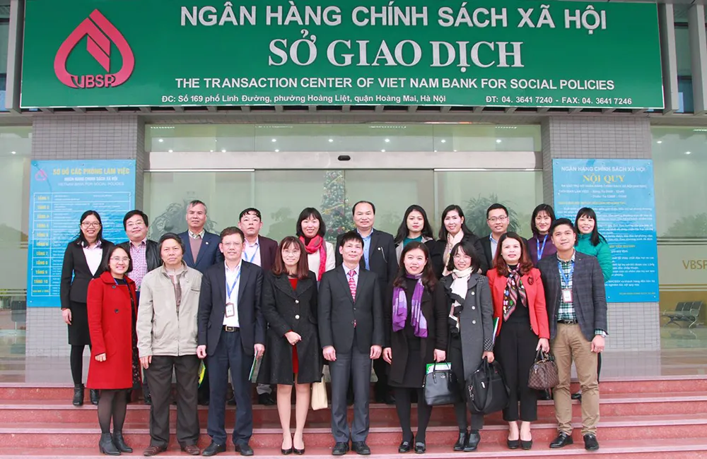Ảnh minh họa – NHCSXH tỉnh Bình Thuận tuyển dụng lao động năm 2021