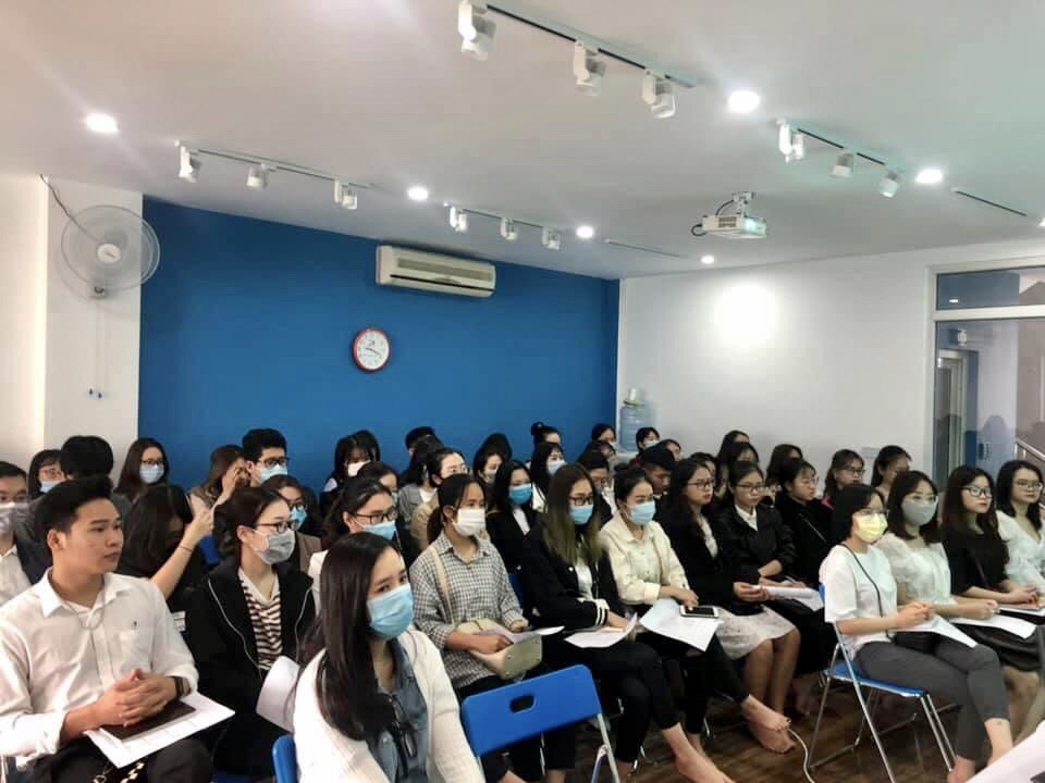 Ảnh minh họa – Talkshow "Chia sẻ các vị trí công việc, cơ hội tuyển dụng ngành ngân hàng và định hướng kỹ năng viết CV - trả lời phỏng vấn"